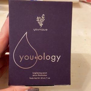 Younique brightening serum